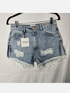 NWT Litz by Uniq Distressed High Rise Denim Shorts | Frayed Hem | Small